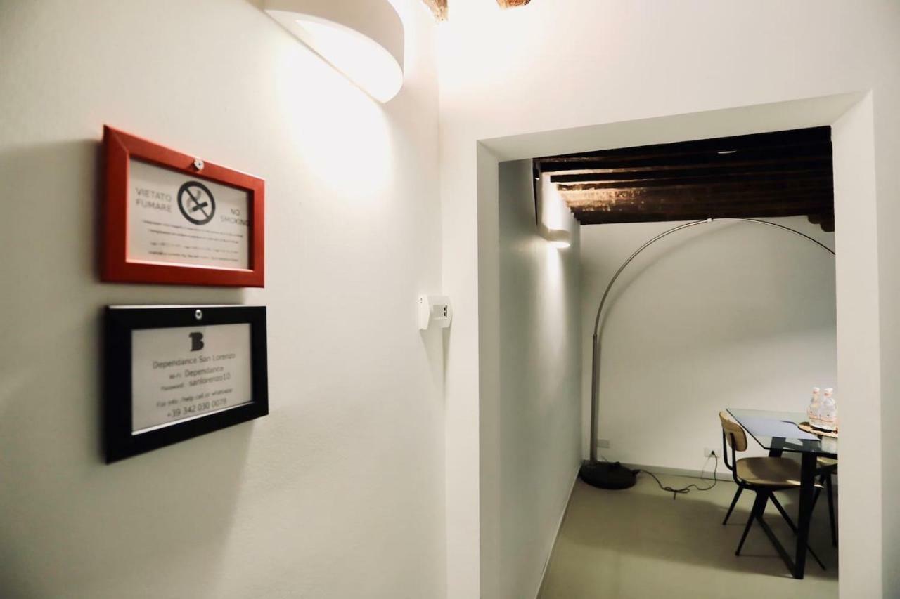San Lorenzo Small Apartment Genova Exterior foto